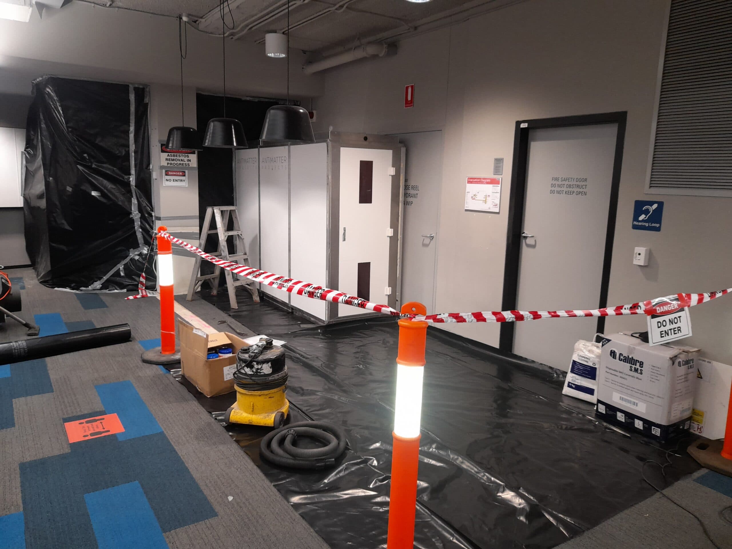 Vinyl Flooring Removal